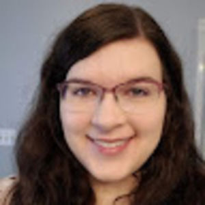 Meet your Posher, Caitlin